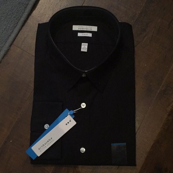 Perry Ellis Other - Slim fit men’s dress shirt